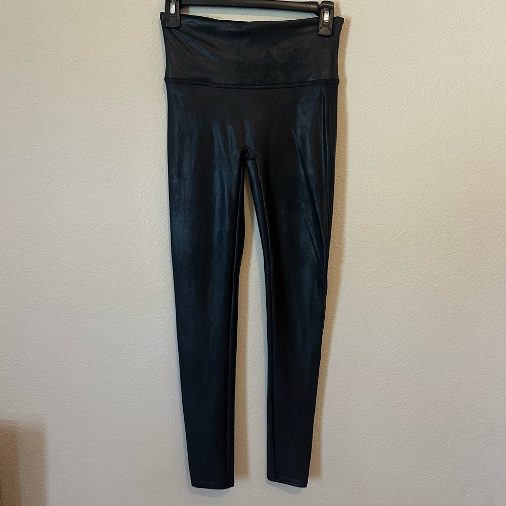 SPANX Black Faux Leather Leggings | Size Medium